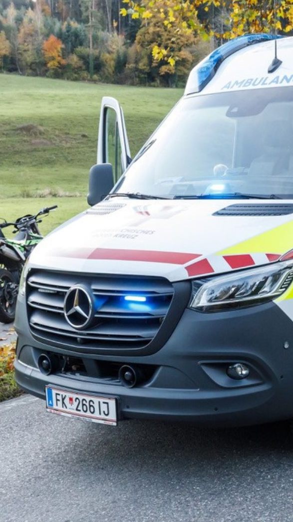 Ein 78-Jährige wurde bei einem Motorradunfall in Rankweil unbestimmten Grades verletzt.