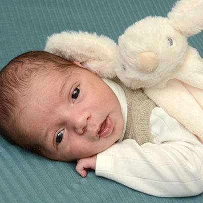 Die gesamte Redaktion von VOL.AT gratuliert herzlich zur Geburt von Raffael. Wir wünschen der Familie viele unvergessliche Momente voller Liebe und Freude mit ihrem kleinen Herbstwunder.