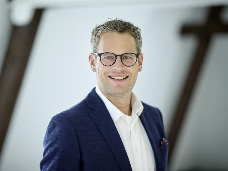 Markus-Comploj-Wir-haben-ein-Ausgabenproblem-