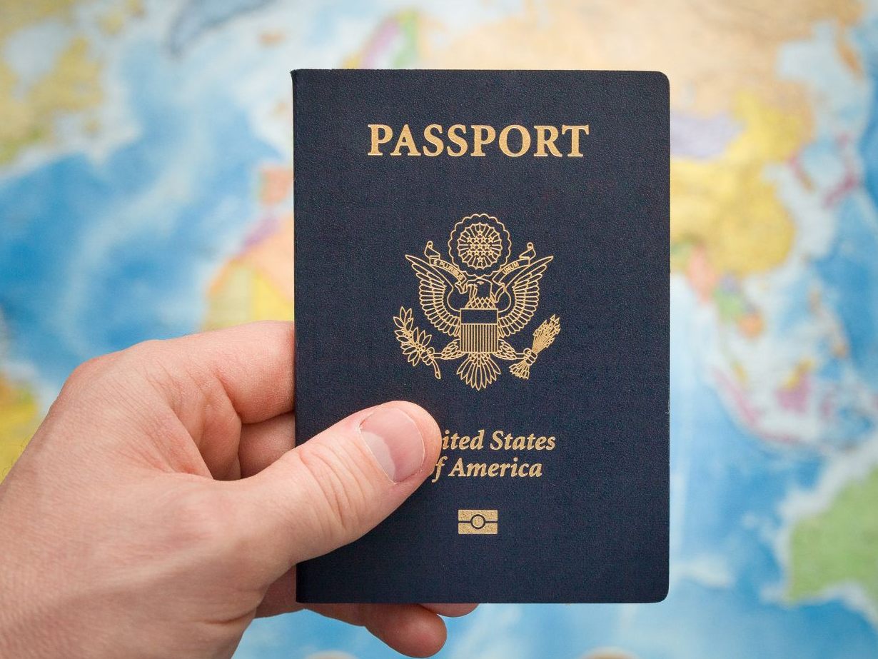 Die USA stürzen im Henley Passport Index ab - Österreich bleibt im Spitzenfeld Die USA stürzen im Henley Passport Index ab - Österreich bleibt im Spitzenfeld