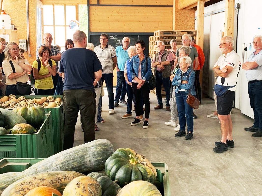 Dornbirner Mitglieder interessierten sich für den Vetterhof in Lustenau