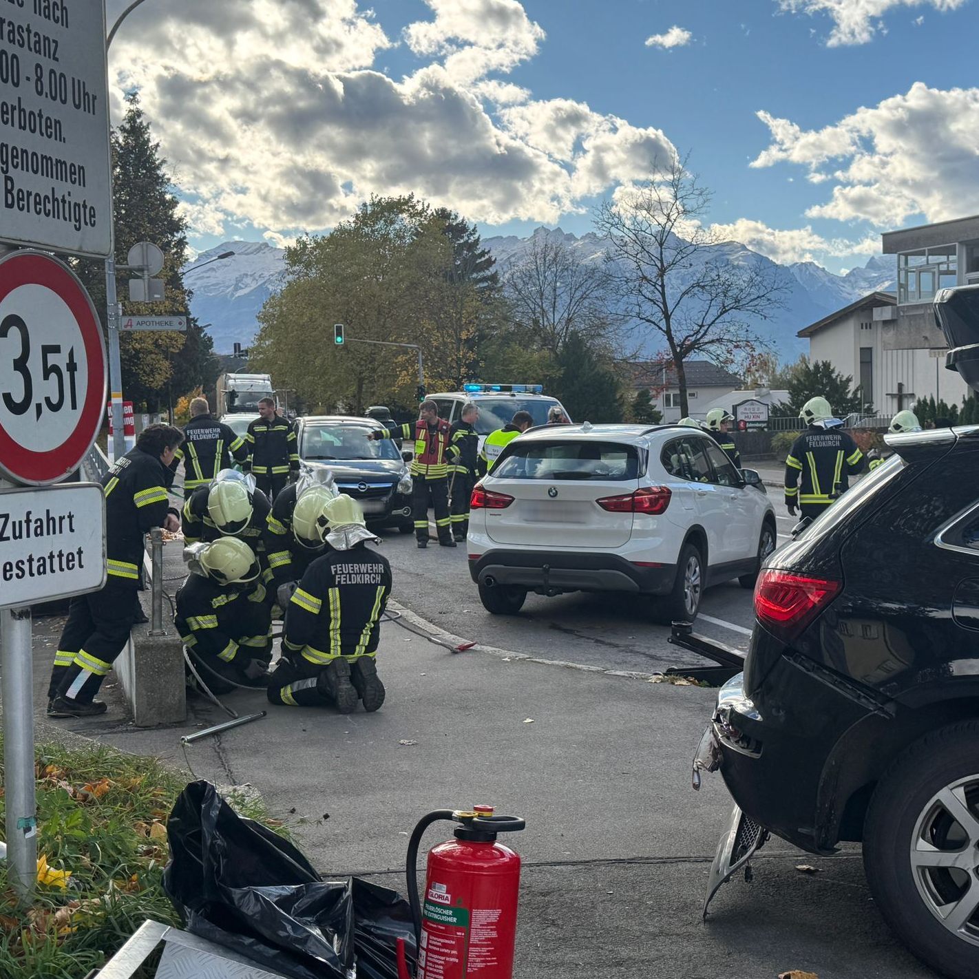 Am Freitagnachmittag kam es in Feldkirch-Tisis zu einer Frontalkollision