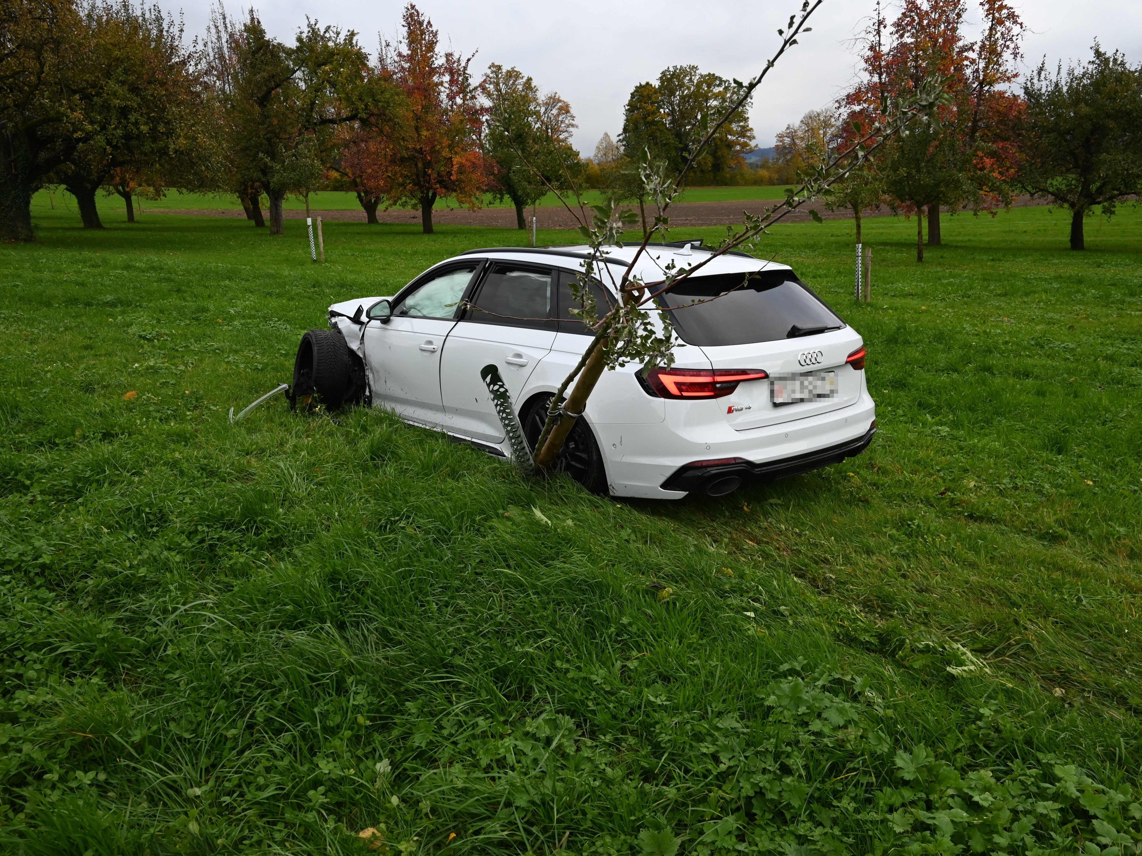 Crash auf der St.Gallerstrasse: Zwei Verletzte und hoher Sachschaden