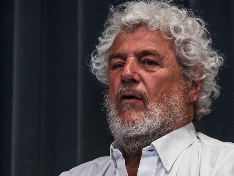 VN-Kommentar-Ehre-wem-Ehre-geb-hrt