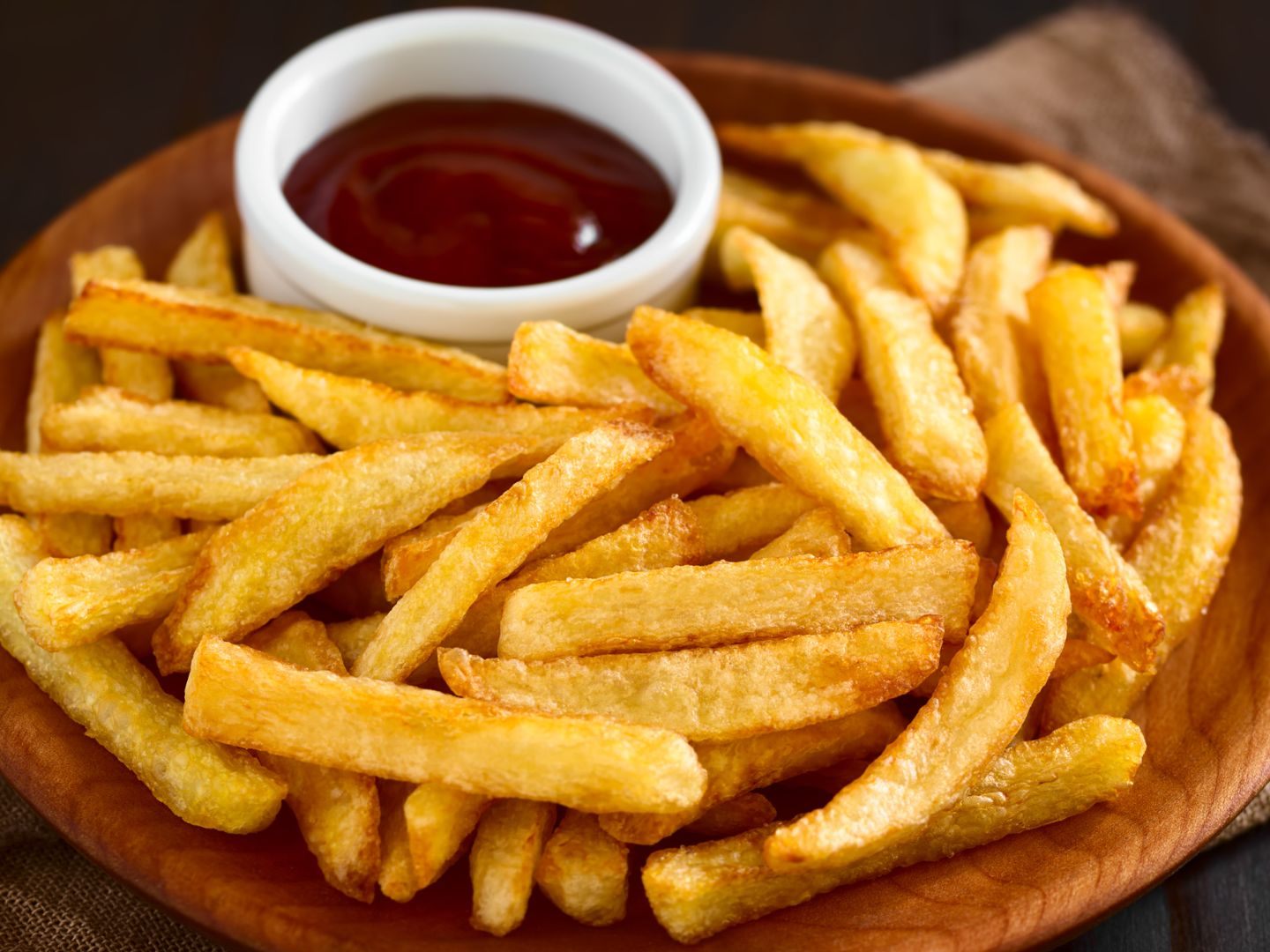 So gelingen Pommes zuhause wie im Restaurant. So gelingen Pommes zuhause wie im Restaurant.