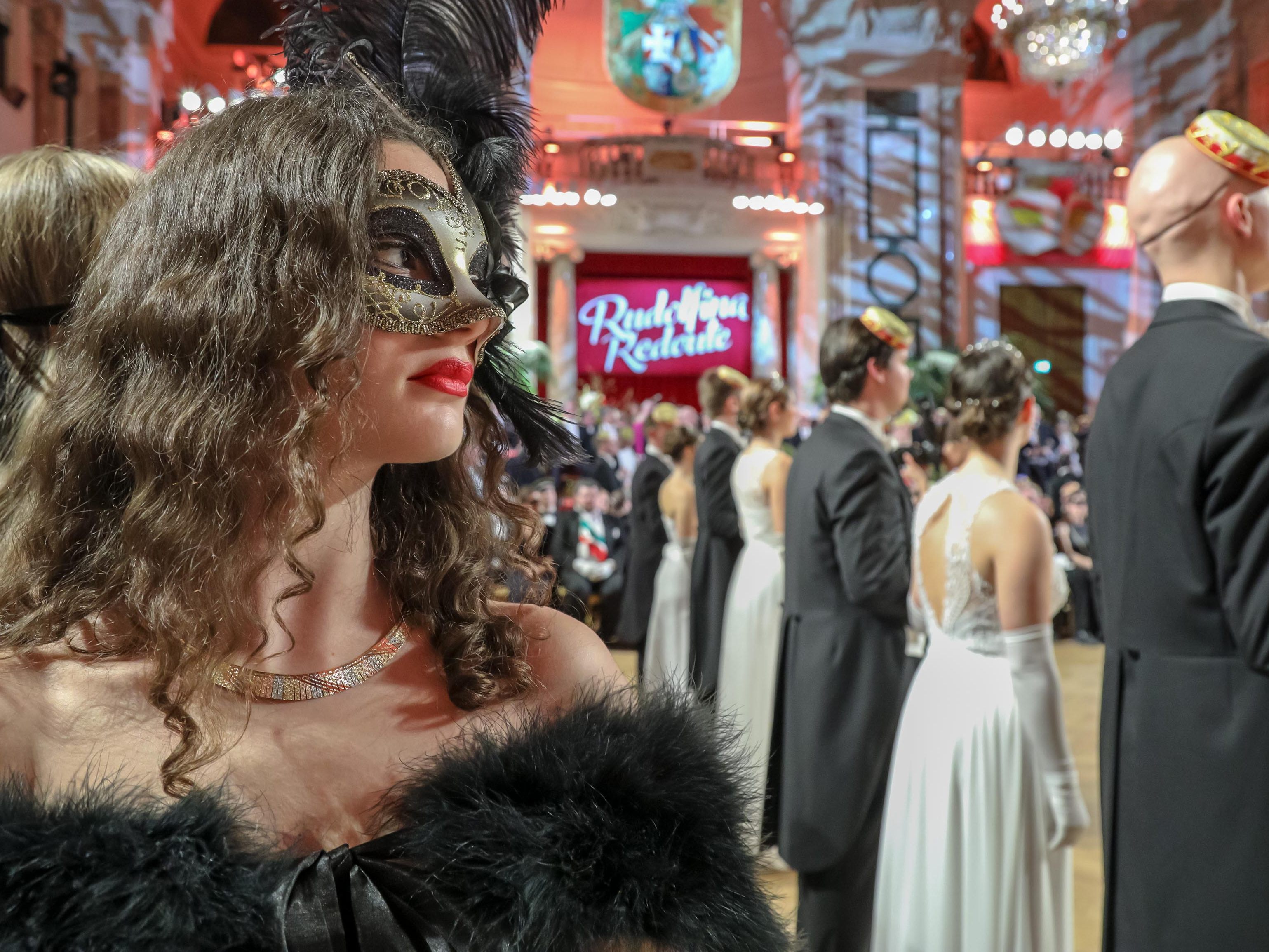 Maskenball-mit-Tradition-Rudolfina-Redoute-l-dt-am-16-Februar-in-die-Wiener-Hofburg