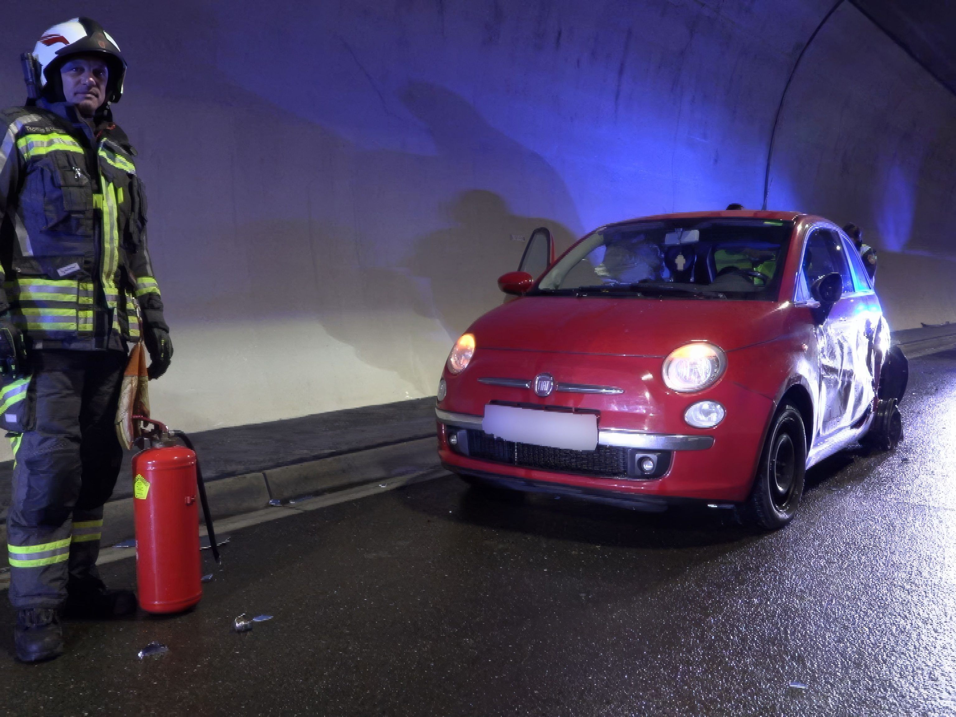 Bei einem Unfall im Pfändertunnel wurde am Montag eine Frau verletzt.