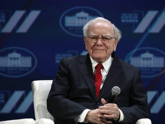 Starinvester Warren Buffett gibt Konzernführung ab Starinvester Warren Buffett gibt Konzernführung ab