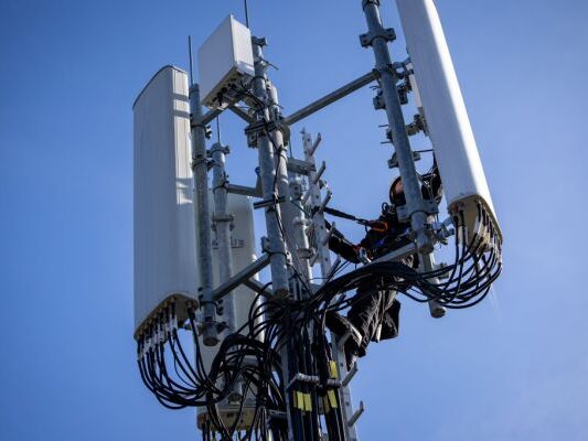 Europas-Mobilfunkern-winken-zus-tzliche-Frequenzen