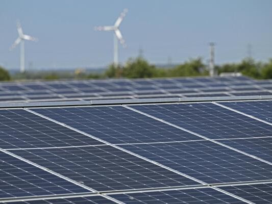 Regierung-einig-bei-neuem-Vorschlag-zum-Strommarktgesetz