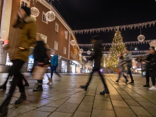 Handelsforscher-rechnen-mit-besserem-Weihnachtsgesch-ft