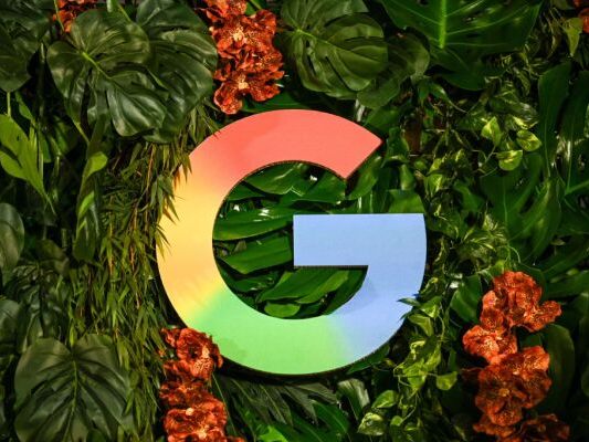 Google-Logo weihnachtlich inszeniert