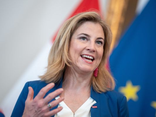 Meinl-Reisinger trifft ägyptischen Amtskollegen Abdelatty Meinl-Reisinger trifft ägyptischen Amtskollegen Abdelatty