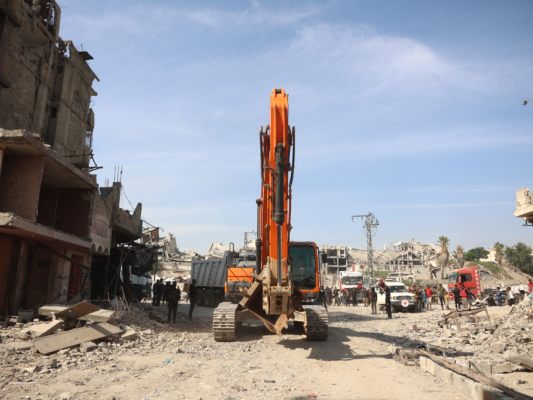 Küstenstreifen stark zerstört