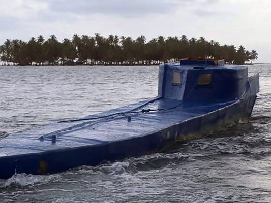 u-boot-mit-1-7-tonnen-kokain-im-atlantik-abgefangen