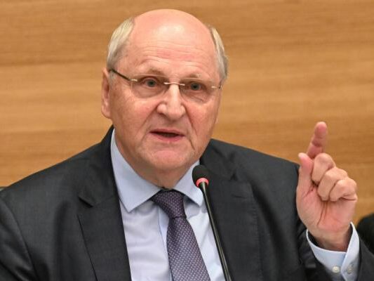 Fiskalrat-sieht-Budget-bis-2026-auf-Kurs