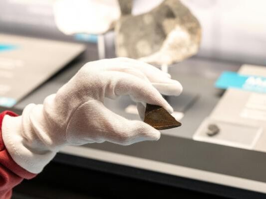 -quot-Mallnitz-Meteorit-quot-als-Zuwachs-bei-Austro-Gestein-aus-All