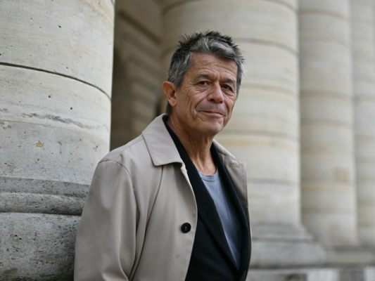 Autor-Emmanuel-Carr-re-mit-Prix-M-dicis-ausgezeichnet