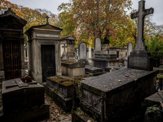 Paris-verlost-historische-Gr-ber-auf-Promi-Friedh-fen