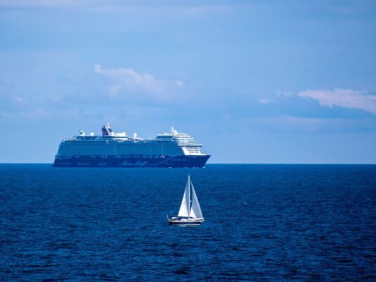 Passagiere von "Mein Schiff 1" von dem Unfall betroffen