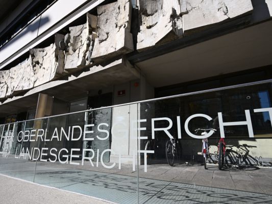 Tiroler-Bub-verhungert-Mordanklage-gegen-Eltern-erhoben