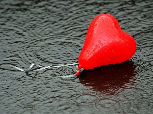 Herzstillstand-Schnelle-Hilfe-erh-ht-berlebenschance-stark