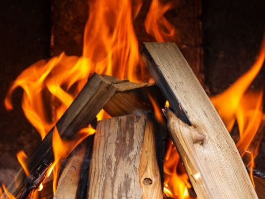 Offener-Kamin-oder-Heizger-t-als-quot-t-dliche-Gefahr-quot-