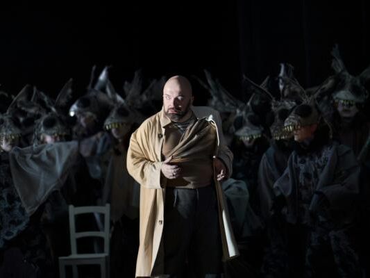 -quot-Rigoletto-quot-in-der-Grazer-Oper-Der-Schmerz-hinter-der-Maske