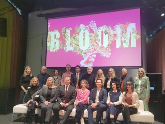 Universalmuseum-Joanneum-2026-mit-Blumen-und-Bl-tenpracht