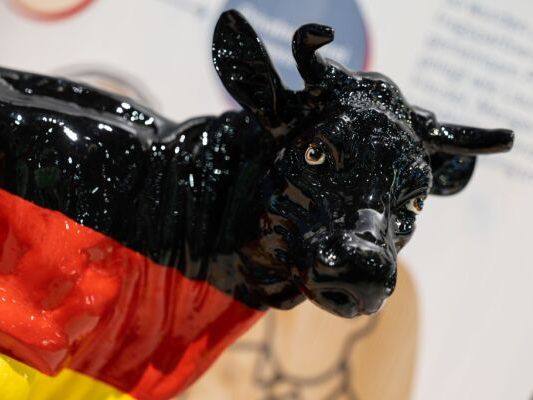 Neuerscheinung-Mit-der-Atombombe-gegen-quot-deutsche-Dogmen-quot-