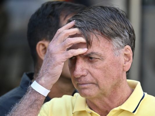Bolsonaro-besch-digte-Fu-fessel-mit-L-tkolben