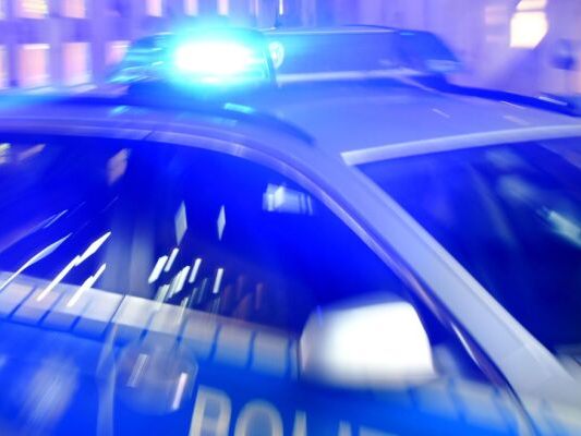 Zwei der vier Bombendroher sind Jugendliche