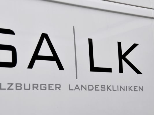 Das Spitalpersonal protestiert gegen Sparpläne der Landesregierung