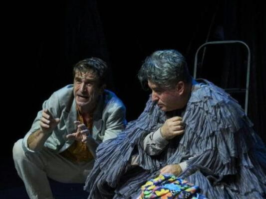 -quot-Oh-no-not-again-quot-Selbstbespiegelung-im-Kasino