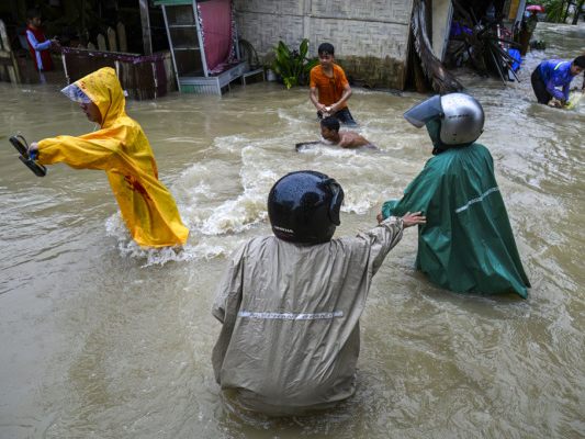 -ber-160-Tote-bei-berschwemmungen-in-S-dostasien