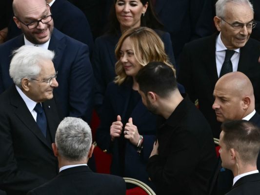 Die Regierungschefin würde den Präsidenten gerne schwächen