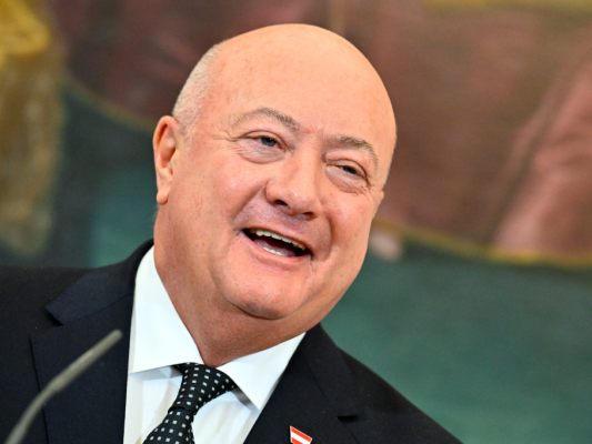 Stocker möchte Kanzler bleiben