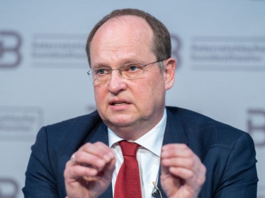 Kircher-wechselt-von-den-Bundestheatern-nach-K-rnten