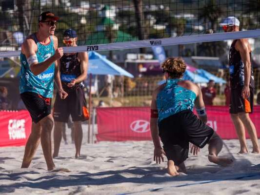 Hammarberg-Berger-mit-erstem-Sieg-bei-Beach-Volleyball-WM