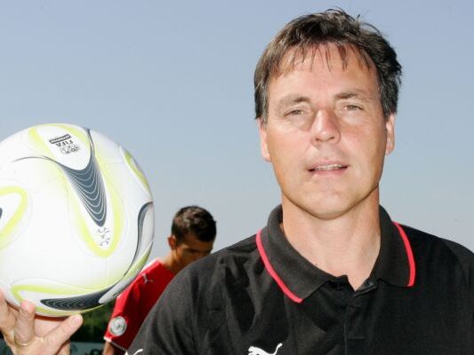 -FB-U17-nach-4-0-Sieg-ber-England-im-WM-Viertelfinale