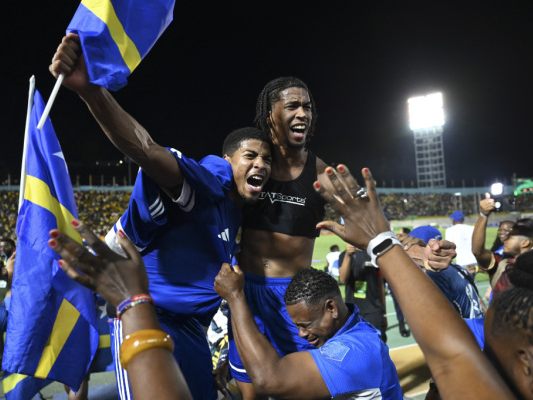 Curacao-als-kleinstes-Land-f-r-Fu-ball-WM-qualifiziert