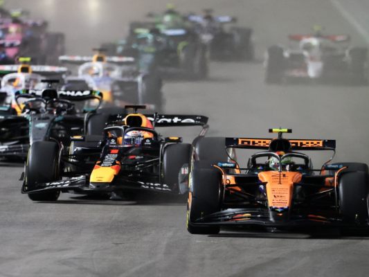 verstappen-siegt-in-las-vegas-vor-norris-piastri-vierter