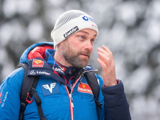 Slowene-Lanisek-gewinnt-Windspringen-in-Ruka-nach-einem-Satz