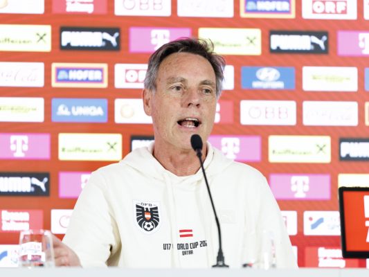 Gro-e-Willkommensparty-f-r-FB-U17-WM-Helden