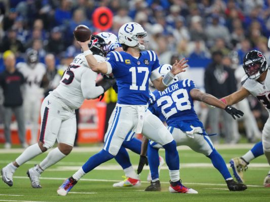 Raimanns-Colts-kassieren-bittere-Niederlage-gegen-Houston