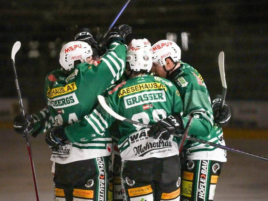 W-lder-siegen-in-Cortina-nach-Overtime-Drama