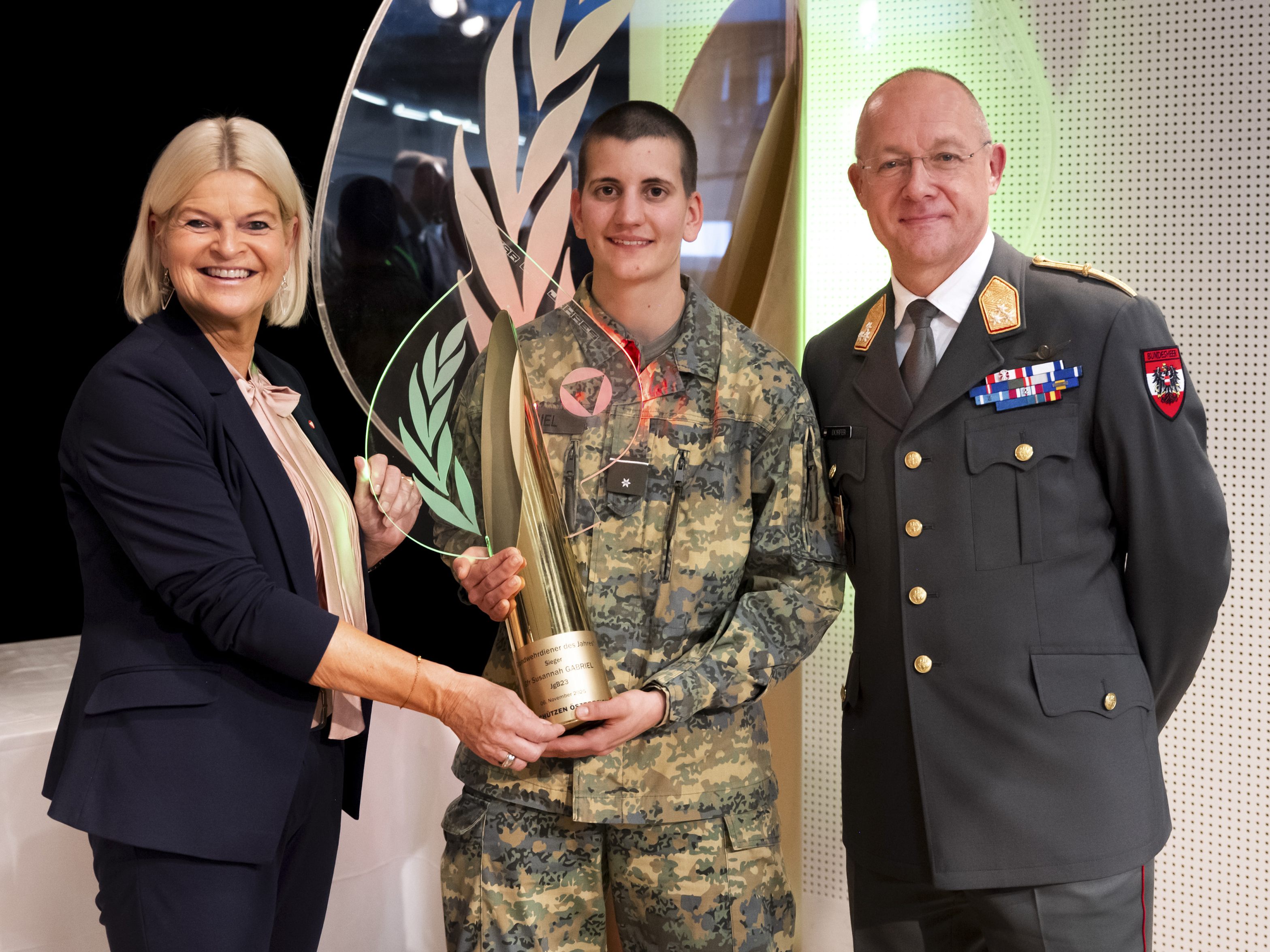 Vorarlbergerin-ist-quot-Grundwehrdienerin-des-Jahres-2025-quot-