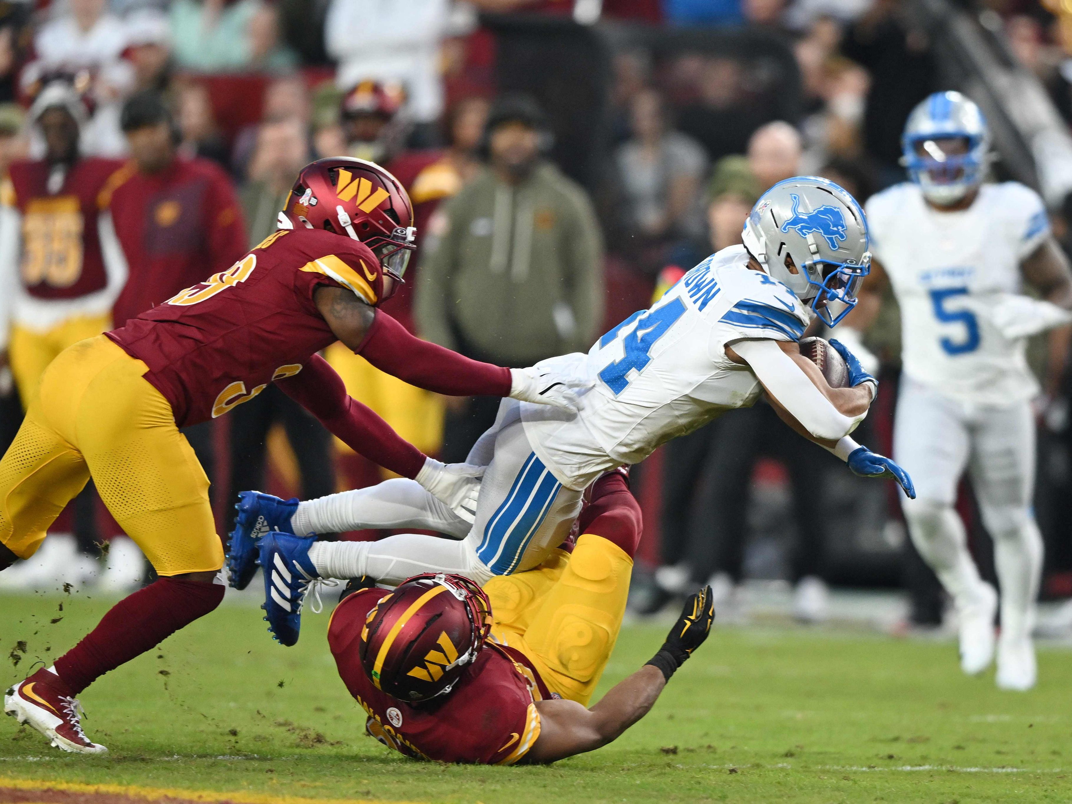 Eklat-in-der-NFL-Deutscher-Lions-Star-nach-Trump-Jubel-geschlagen-