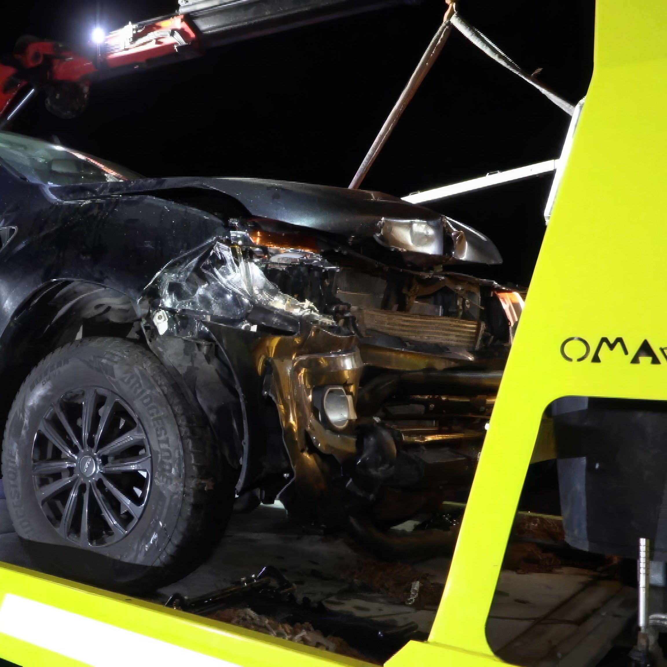 Bei einem Frontalcrash auf der L26 bei Egg wurden zwei Fahrzeuge schwer beschädigt.