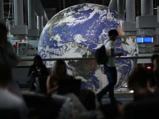Klimakonferenz-geht-mit-politischen-Verhandlungen-weiter
